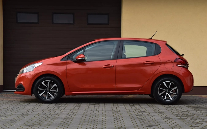Peugeot 208 cena 34900 przebieg: 54717, rok produkcji 2018 z Janów Lubelski małe 704